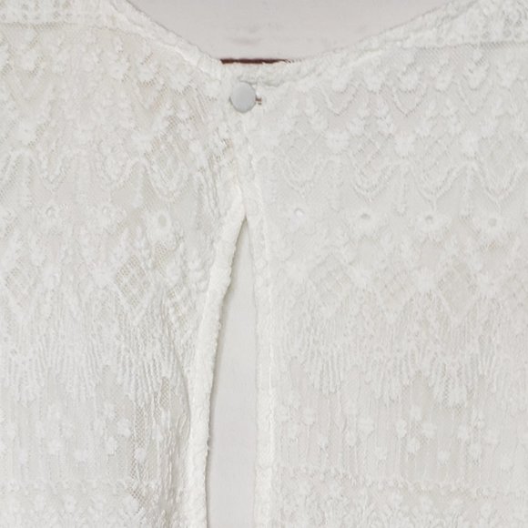 Pins and Needles Sleeveless Lace Dress - Picture 9 of 10